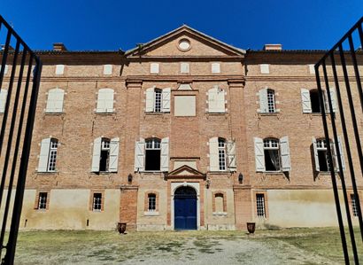 UNE PAGE SE TOURNE!!